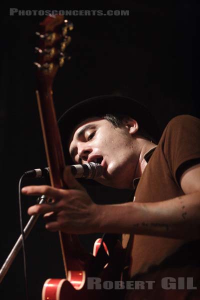 BABYSHAMBLES - 2006-11-13 - PARIS - Elysee Montmartre - Peter Doherty